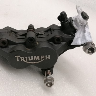 occasion Etrier avant droit Triumph 955I Speed Triple 
