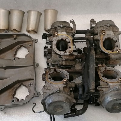 occasion Rampe carburateurs Honda 750 VFR RC36 