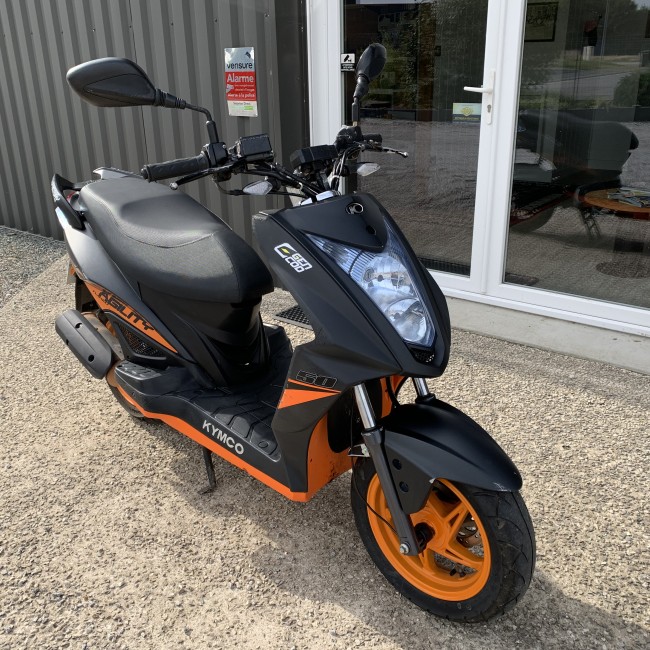 Kymco 50 Agility Naked Renouvo