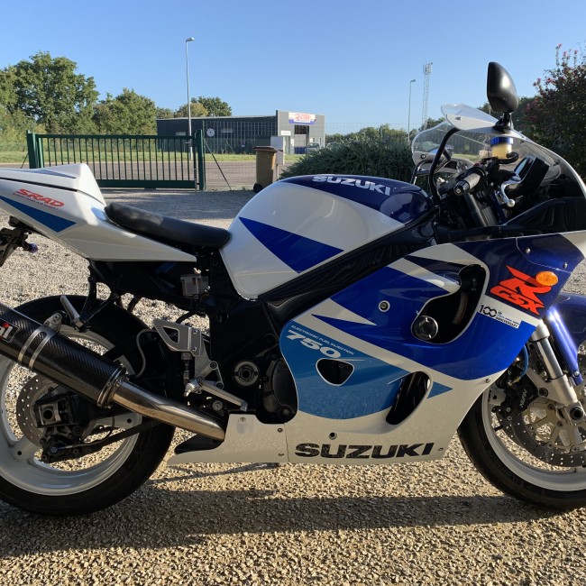 Suzuki 750 GSXR SRAD