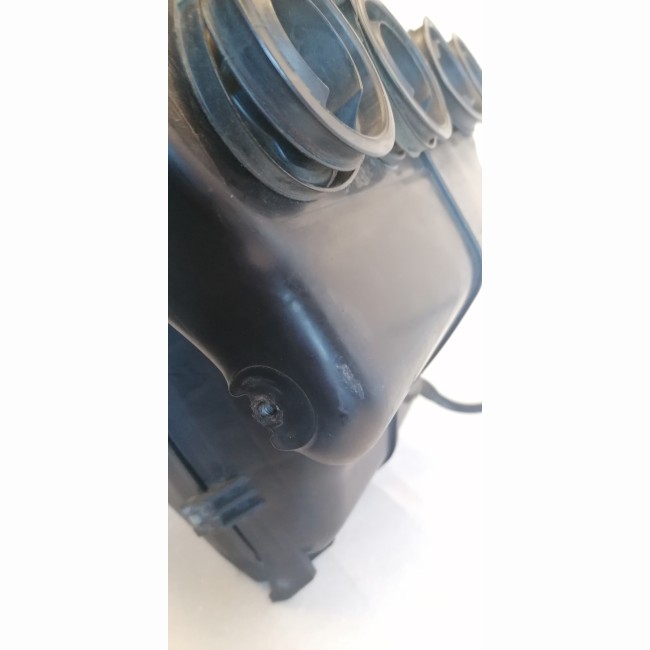 Boite à air Suzuki 750 GSXR W