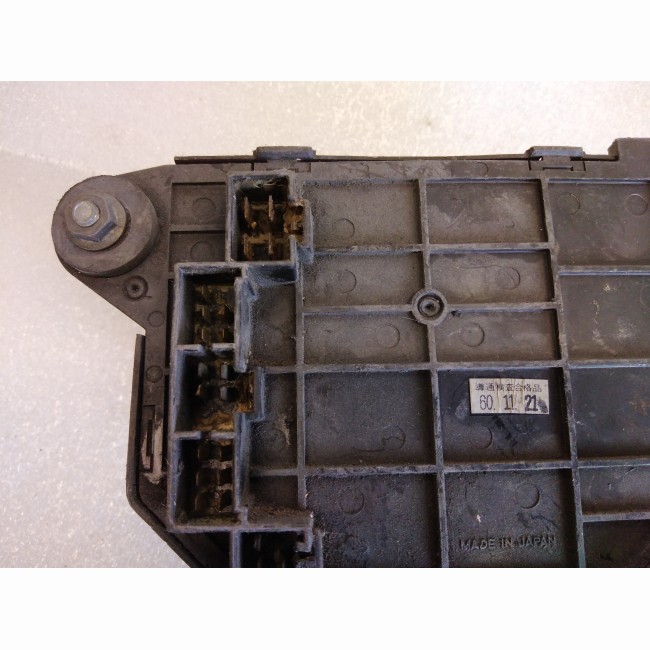 Boitier de fusibles Kawasaki 900 GPZ NINJA