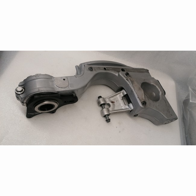 Bras oscillant Triumph 955I Speed triple