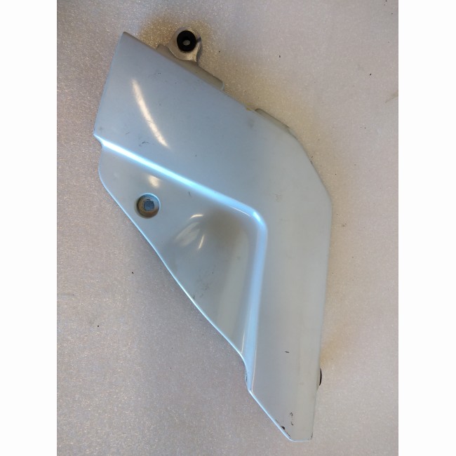 Cache cadre droit Suzuki 750 GSXR