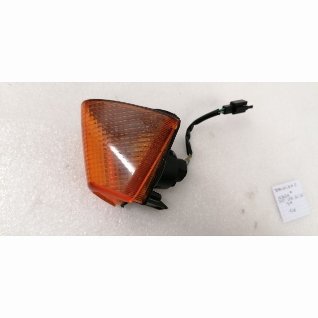 Clignotant avant droit Honda 750 VFR RC36