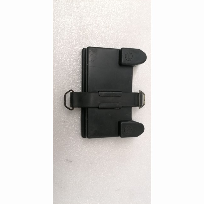 Couvercle batterie Honda 750 VFR RC36