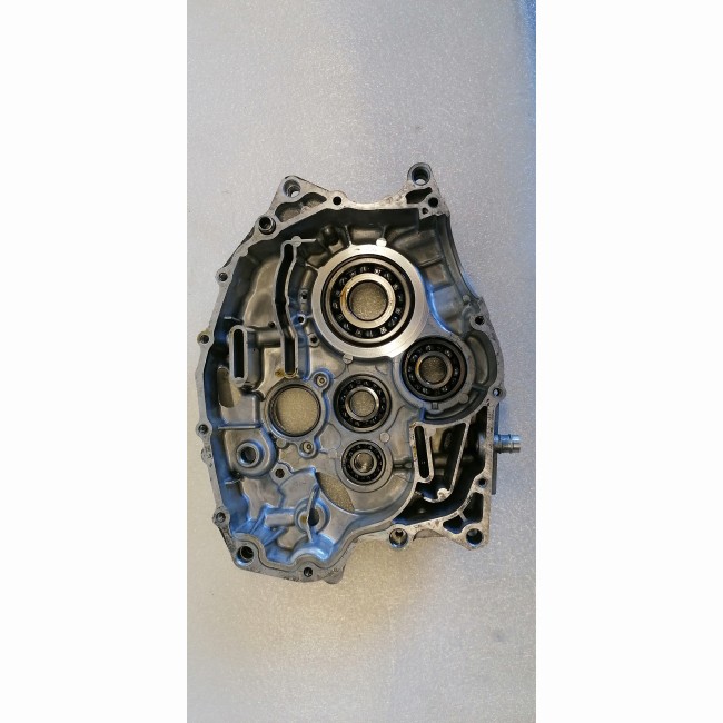 Demi carter droit Yamaha 125 SR 10F