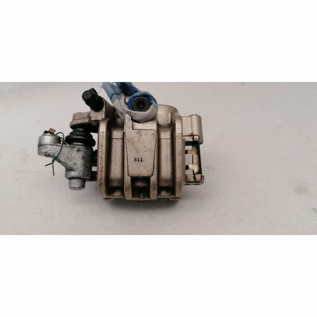 Etrier avant droit Honda 750 VFR RC36