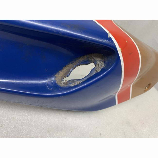 Flanc arrière droit Honda 900 CBR
