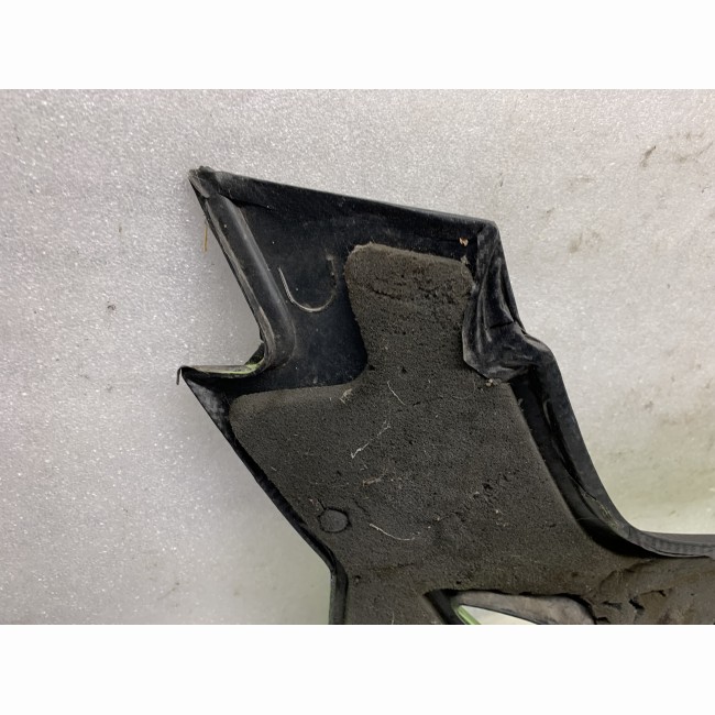 Flanc arrière droit Kawasaki 600 ZZR
