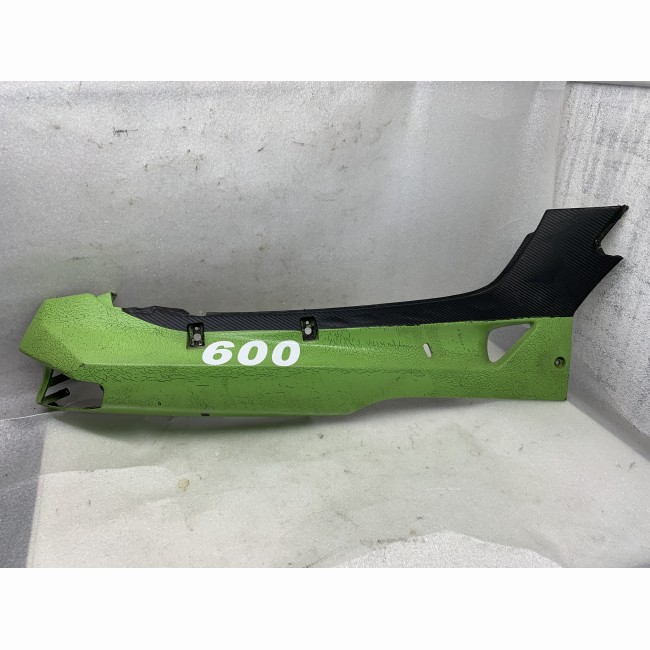Flanc arrière droit Kawasaki 600 ZZR
