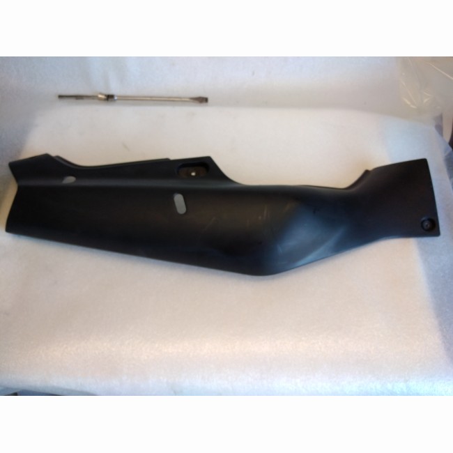 Flanc arrière droit Suzuki 750 GSXR