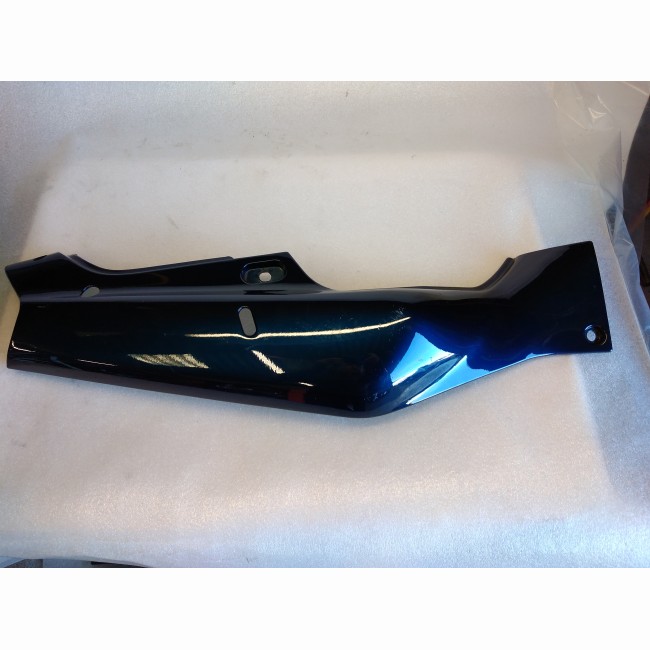 Flanc arrière droit Suzuki 750 GSXR W