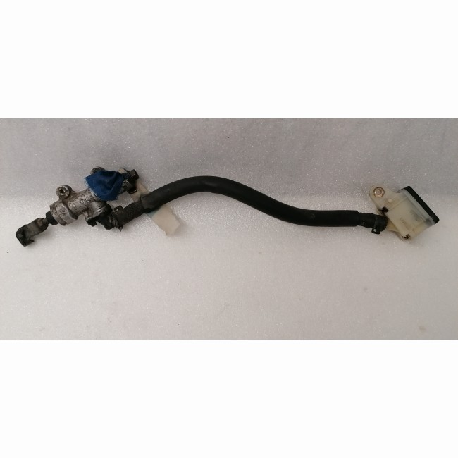 Maitre cylindre arrière Honda 750 VFR RC36