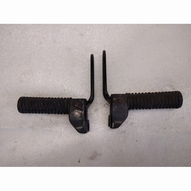 Paire de repose pied passager Honda CB 125 TWIN