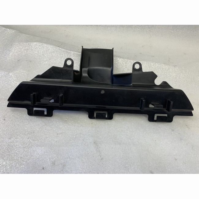 Plastique maintien pare chaleur Honda 900 CBR