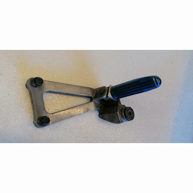 Platine passager droite Kawasaki 750 ZXR J