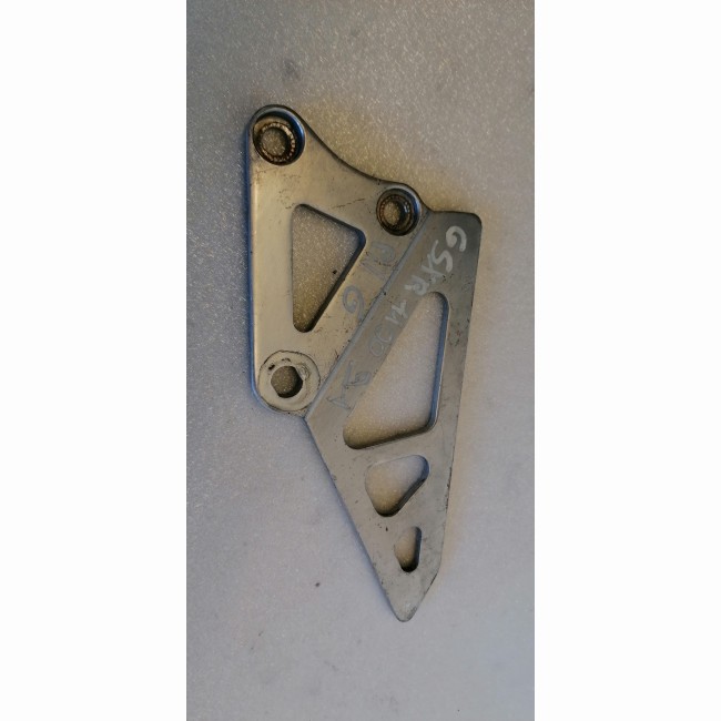 Platine repose pied pilote gauche Suzuki 1100 GSXR