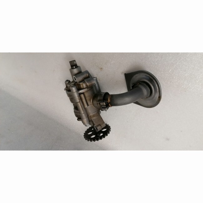 Pompe à huile Honda 750 VFR RC36