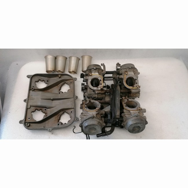 Rampe carburateurs Honda 750 VFR RC36