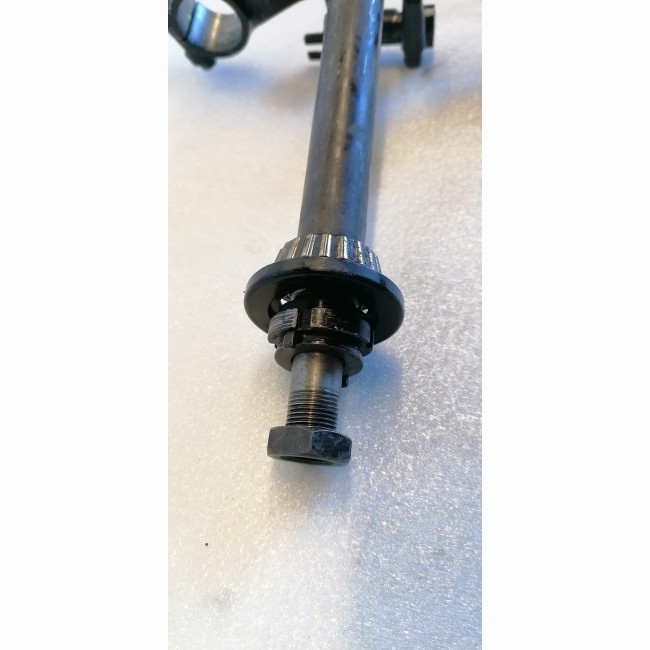 Té de fourche inférieur Kawasaki 1000 GPZ RX