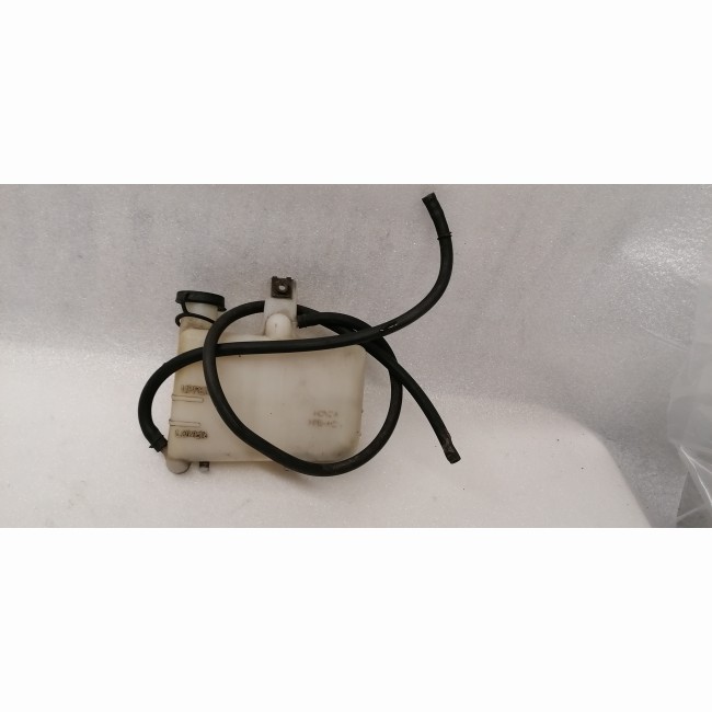 Vase expansion Honda 750 VFR RC36